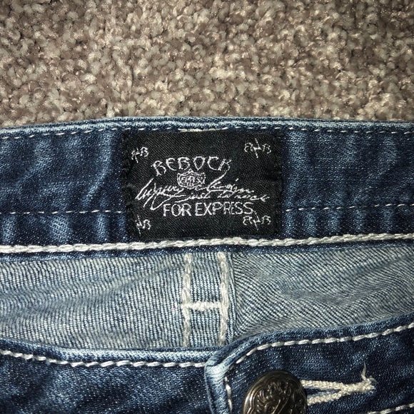 Express Rerock Jeans - Picture 2 of 4